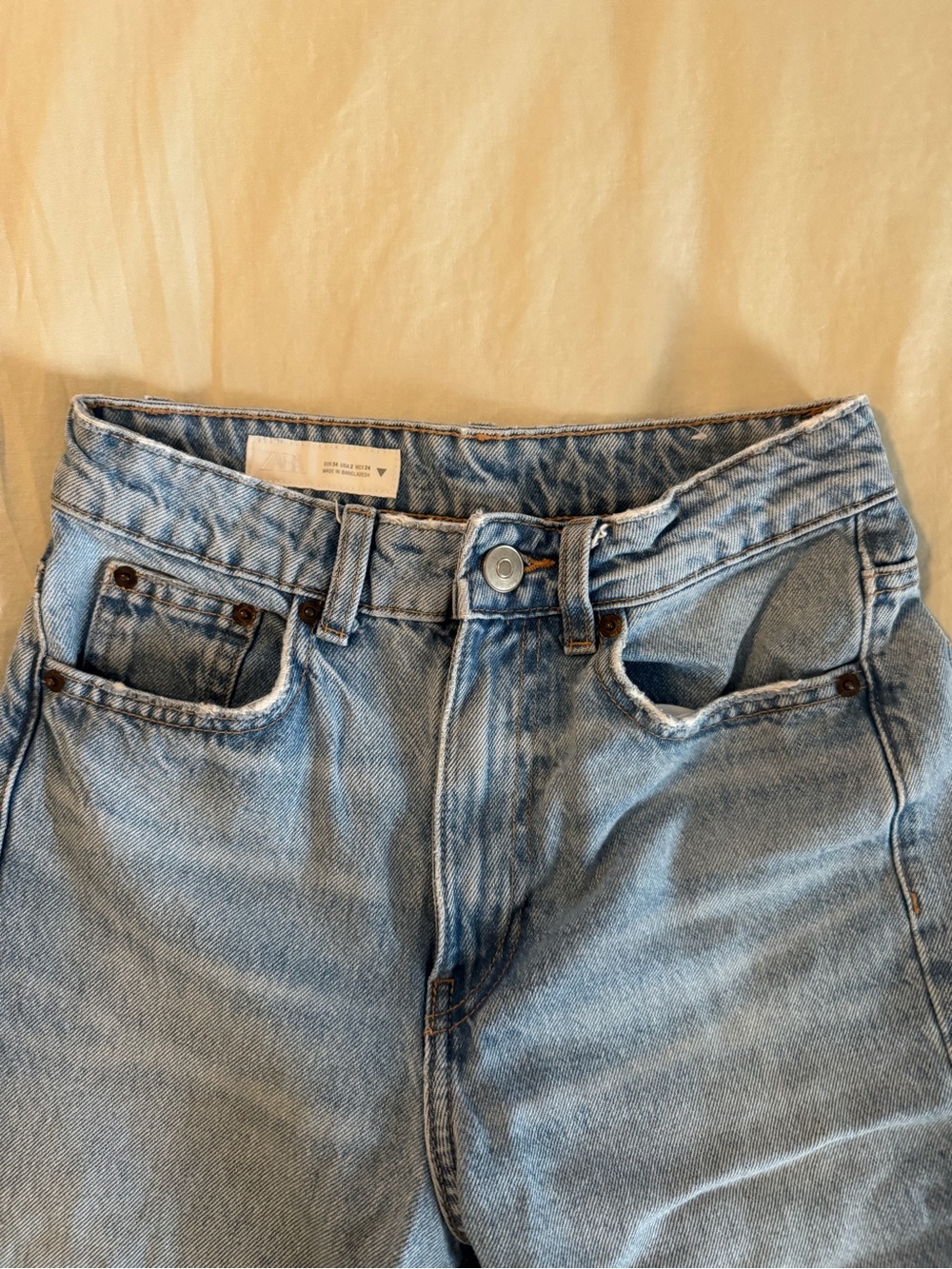 Zara High-Rise Light Blue Denim Jeans